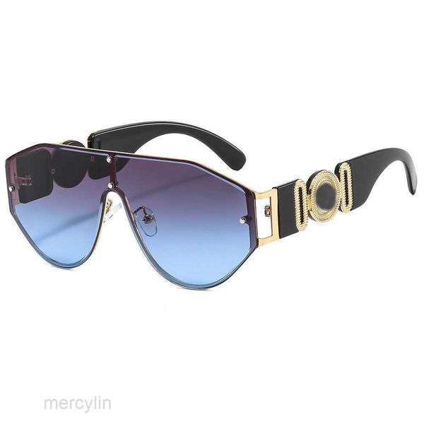designer vercace sunglasses ins fashionable new one piece large frame metal versage sunglasses for men and women blue, White;black
designer vercace sunglasses ins fashionable new one piece large frame metal versage sunglasses for men and women blue, White;black