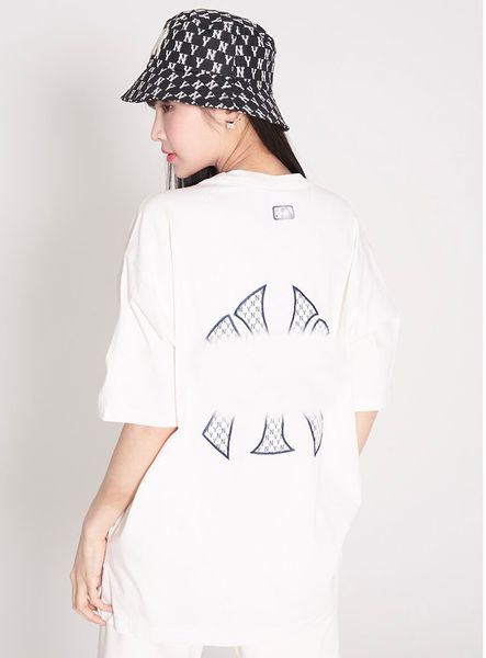 designer mm embroidery couple short t-shirts loose comfortable large version type t-shirt, White
designer mm embroidery couple short t-shirts loose comfortable large version type t-shirt, White