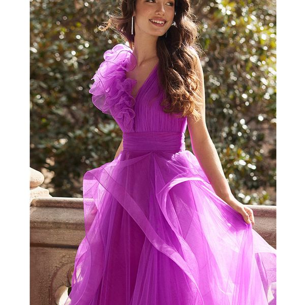 pretty ruffles tulle evening party dresses v neck tiered plus size prom dresses 2023 a line special occasion gowns, Black
pretty ruffles tulle evening party dresses v neck tiered plus size prom dresses 2023 a line special occasion gowns, Black