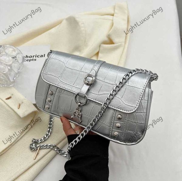 sword crossbody bags designer punk style fashion chain shoulder wallets women leather classic alligator handbags luxury brand purses 230508
sword crossbody bags designer punk style fashion chain shoulder wallets women leather classic alligator handbags luxury brand purses 230508