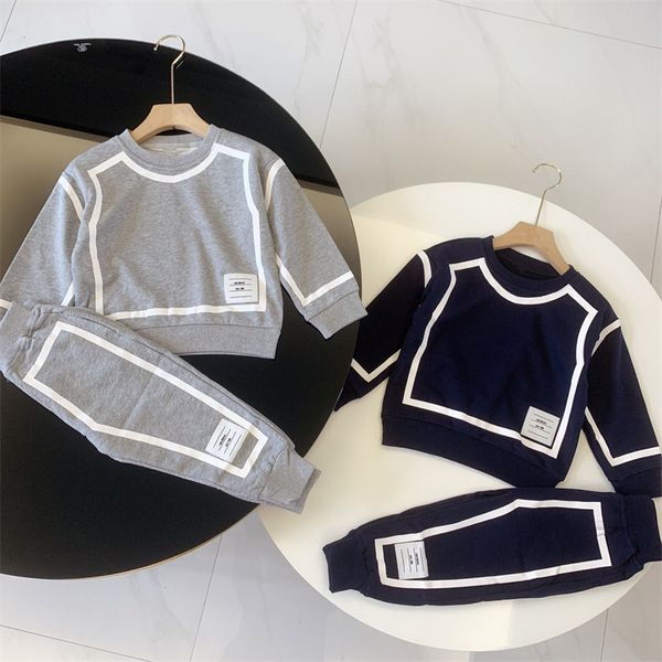 children's designer tb clothing summer and spring t-shirt shorts 2-piece brand clothing girl boy pants long t-shirt sportswear suit t01, White
children's designer tb clothing summer and spring t-shirt shorts 2-piece brand clothing girl boy pants long t-shirt sportswear suit t01, White