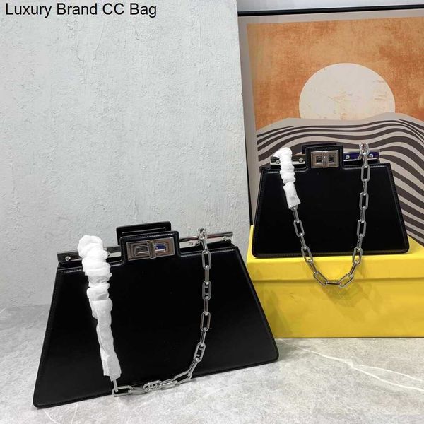 early bag 2023 cc spring shoulder series bags smooth cowhide new chain package appearance shape luxurys designer bags
early bag 2023 cc spring shoulder series bags smooth cowhide new chain package appearance shape luxurys designer bags