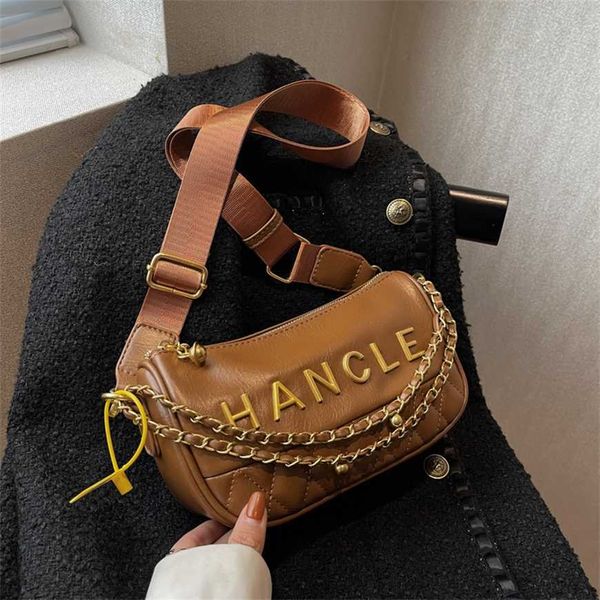 24% off 2023 fashion hand metal chain shoulder for women's autumn/winter new lingge crossbody versatile small square bag
24% off 2023 fashion hand metal chain shoulder for women's autumn/winter new lingge crossbody versatile small square bag