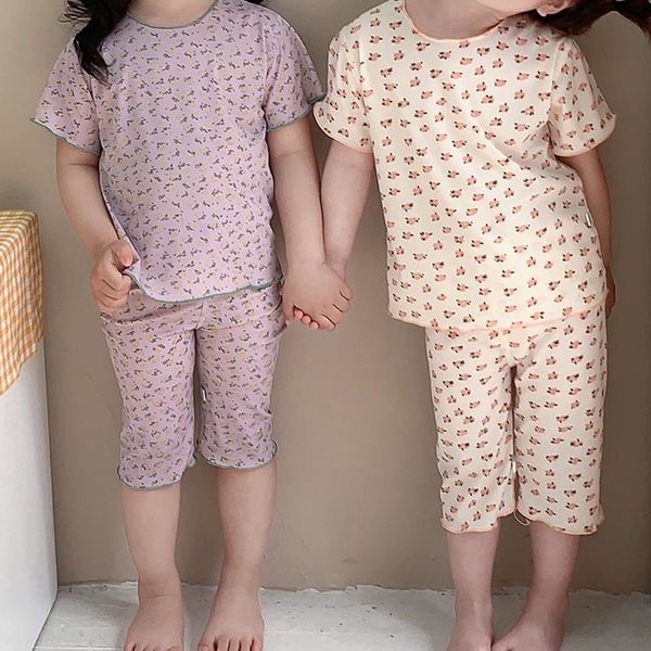 sets suits brand nightgown floral suit summer clothing wear home clothes baby girls tshirt shorts toddler short sleeve sleepwear set 230508
sets suits brand nightgown floral suit summer clothing wear home clothes baby girls tshirt shorts toddler short sleeve sleepwear set 230508