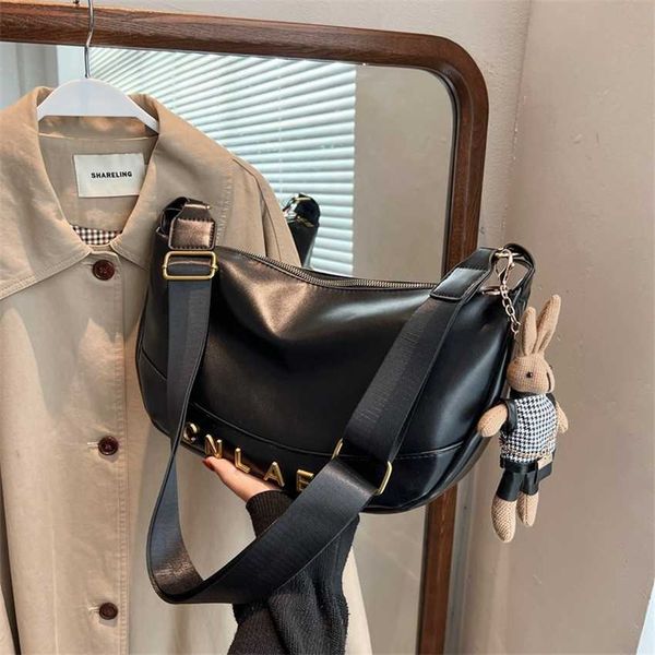 20% off 2023 handbag fashion one shoulder soft face women's new winter letter large capacity underarm versatile crossbody bag
20% off 2023 handbag fashion one shoulder soft face women's new winter letter large capacity underarm versatile crossbody bag