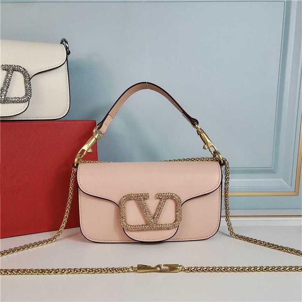 50% off factory online head layer cowhide chain women's bag letter diamond buckle hand style genuine leather handle underarm single sho
50% off factory online head layer cowhide chain women's bag letter diamond buckle hand style genuine leather handle underarm single sho