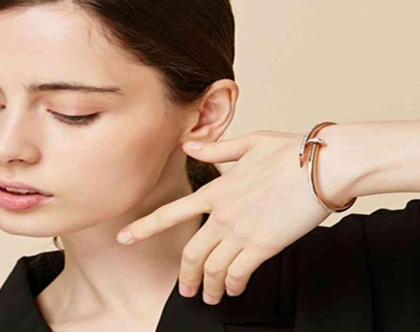 other bracelets european and american fashion nail open bracelet male female lovers bracelet titanium steel ins simple personality7619183, Golden;silver
other bracelets european and american fashion nail open bracelet male female lovers bracelet titanium steel ins simple personality7619183, Golden;silver