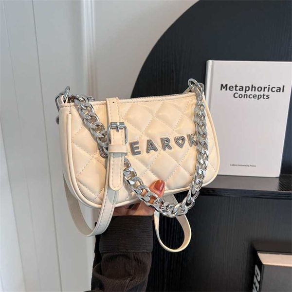 20% off 2023 fashion hand high grade westernized for women in the summer new women's crossbody diamond grid chain one shoulder small sq
20% off 2023 fashion hand high grade westernized for women in the summer new women's crossbody diamond grid chain one shoulder small sq