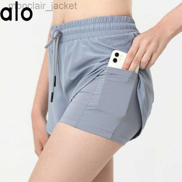 desginer alos yoga shorts shorts women's loose thin anti running fitness external wear burn hole fake two piece pants, White;black
desginer alos yoga shorts shorts women's loose thin anti running fitness external wear burn hole fake two piece pants, White;black