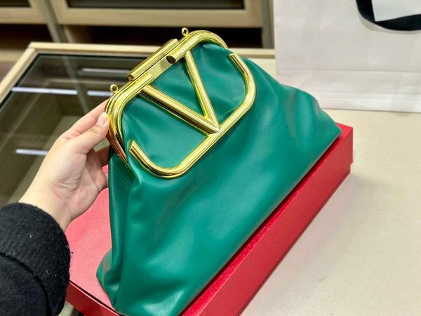 high designer cloud bags for lady quality luxurys handbag fashions envelope crossbody fashions bag 4nbx
high designer cloud bags for lady quality luxurys handbag fashions envelope crossbody fashions bag 4nbx