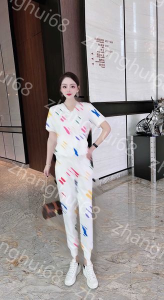 23ss womens designer clothing women tracksuit pure cotton color alphabet logo print short sleeve zipper coat elastic waist pull rope trouser, Gray
23ss womens designer clothing women tracksuit pure cotton color alphabet logo print short sleeve zipper coat elastic waist pull rope trouser, Gray