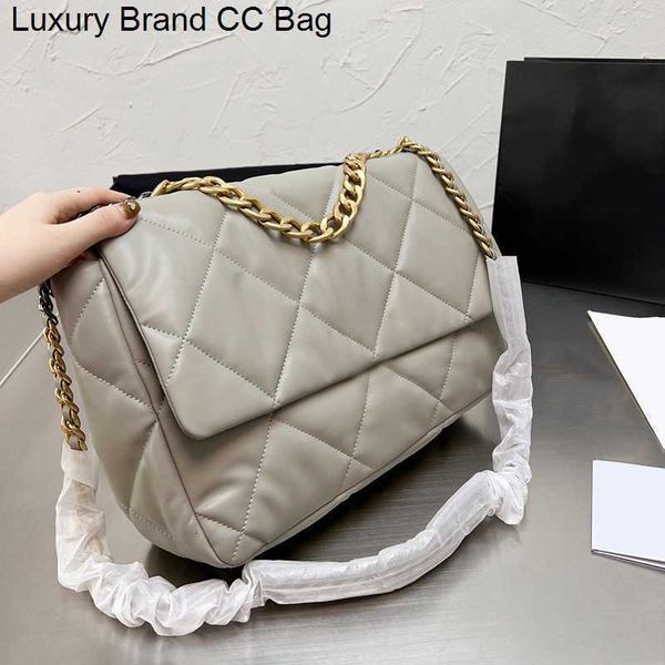 lambskin maxi cc classic shoulder jumbo bags bags 2022ss 19 flap quilted lambskin gold metal hardware crossbody genuine leather handbag shou
lambskin maxi cc classic shoulder jumbo bags bags 2022ss 19 flap quilted lambskin gold metal hardware crossbody genuine leather handbag shou
