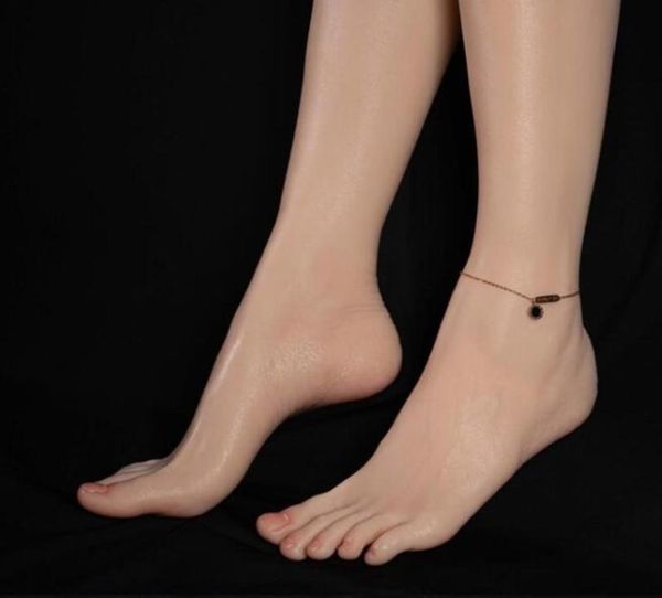 24cm tpe plastic simulation female foot mannequin doll body silica gel socks beauty all rubber rings doll toys 1pc d3341788531, Khaki
24cm tpe plastic simulation female foot mannequin doll body silica gel socks beauty all rubber rings doll toys 1pc d3341788531, Khaki