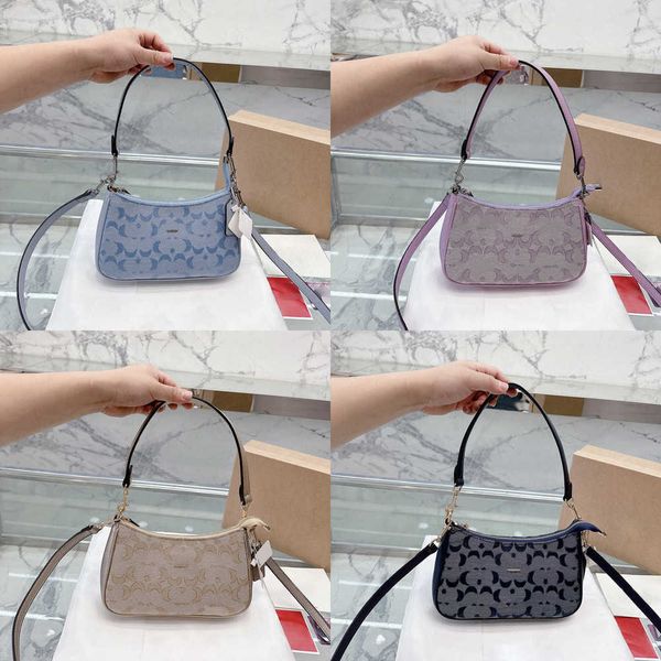 cbag evening bags women handbag mini tote leather underarm bag fashion crossbody luxurys designers designer bags handbags shoulder purse 230
cbag evening bags women handbag mini tote leather underarm bag fashion crossbody luxurys designers designer bags handbags shoulder purse 230