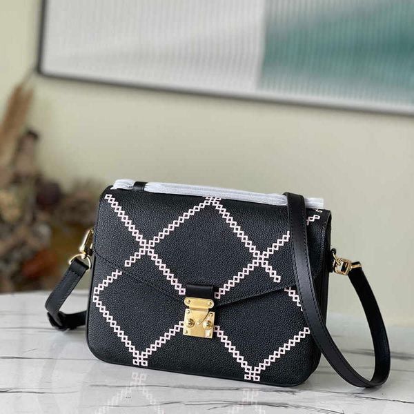2023 new 9a l bag designer crossbody bag luxury shoulder handbags m46028 25cm genuine leather flap bag level replication evening bag wl020 l, Black
2023 new 9a l bag designer crossbody bag luxury shoulder handbags m46028 25cm genuine leather flap bag level replication evening bag wl020 l, Black