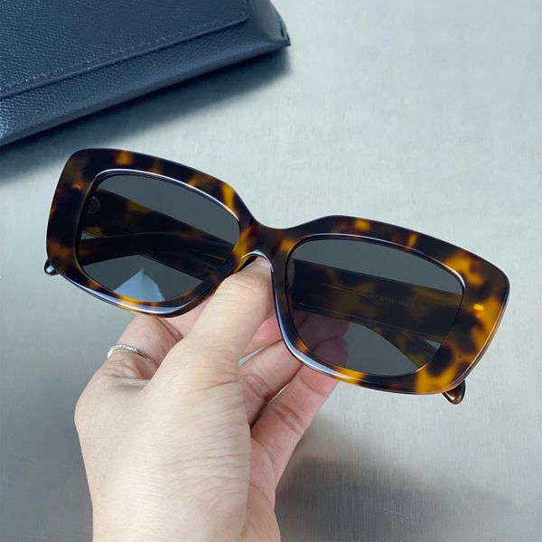 ooo retro cat's eye sunglasses for women ce's arc de triomphe oval french high street, White;black
ooo retro cat's eye sunglasses for women ce's arc de triomphe oval french high street, White;black
