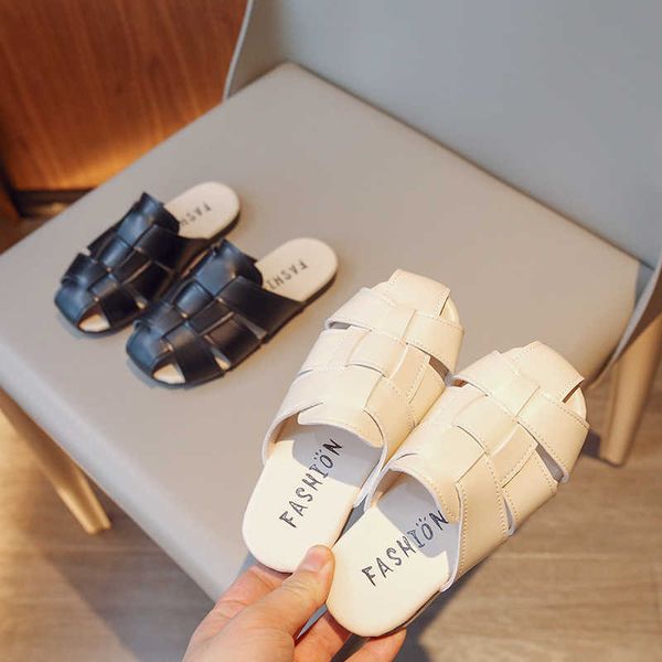 children' 2023 summer korean edition girls' woven baotou flat bottom sandals fashionable princess outwear casual slippers, Black;grey
children' 2023 summer korean edition girls' woven baotou flat bottom sandals fashionable princess outwear casual slippers, Black;grey