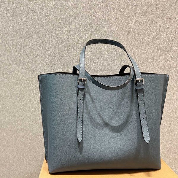 classic tote designer bags women luxurys handbag shoulder solid color leather designer crossbody female shopping bagss 220309
classic tote designer bags women luxurys handbag shoulder solid color leather designer crossbody female shopping bagss 220309