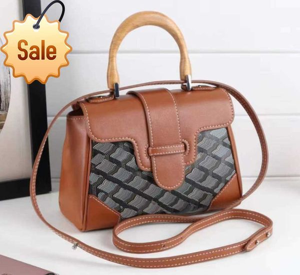 luxury fashion handbags designer bags luxury brand tote bags multifunctional wooden handle diagonal cross bag 2023 new manufacturers low pri
luxury fashion handbags designer bags luxury brand tote bags multifunctional wooden handle diagonal cross bag 2023 new manufacturers low pri