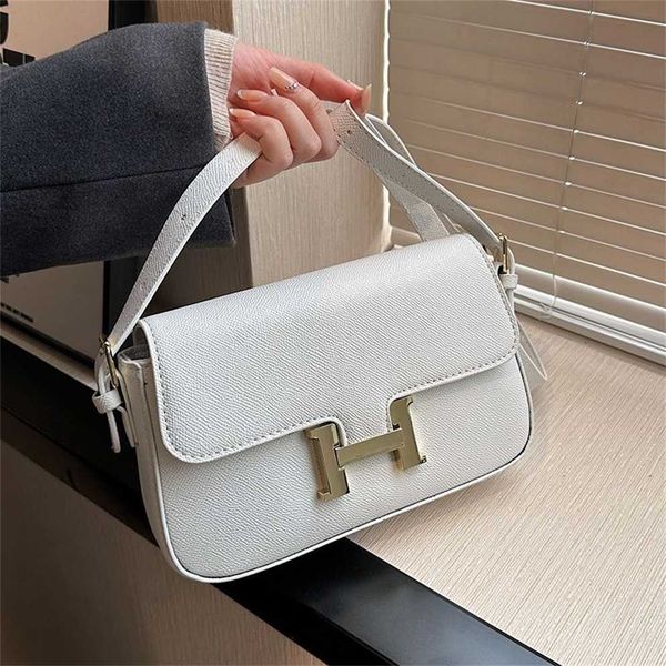 purses new genuine leather classic women's bag one shoulder crossbody trend underarm
purses new genuine leather classic women's bag one shoulder crossbody trend underarm
