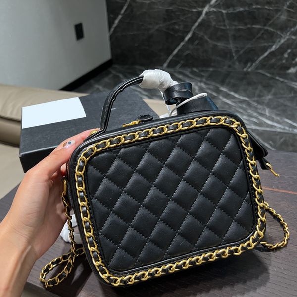 womens designer camera classic box bags multi pochette handle totes gold metal hardware matelasse chain crossbody shoulder handbags 18x15cm
womens designer camera classic box bags multi pochette handle totes gold metal hardware matelasse chain crossbody shoulder handbags 18x15cm
