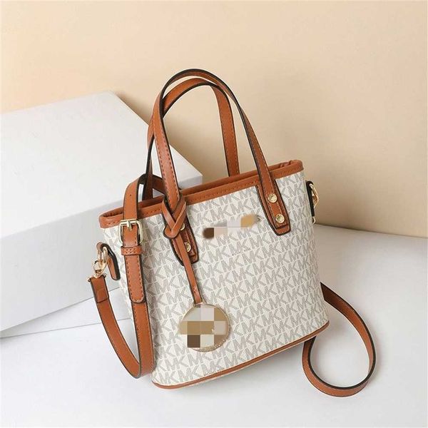 luxury handbags sale vegetable basket tote bag one shoulder portable crossbody women's popular on the internet large capacity ins2023 t
luxury handbags sale vegetable basket tote bag one shoulder portable crossbody women's popular on the internet large capacity ins2023 t