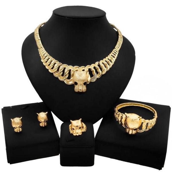 new necklace brand jewelry set and noble copper alloy three-piece chain jewelry sets, Black
new necklace brand jewelry set and noble copper alloy three-piece chain jewelry sets, Black