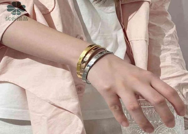 popular kajia bracelet with 6mm wide titanium steel fashion rhinestone rose gold jewelry7405848, Black
popular kajia bracelet with 6mm wide titanium steel fashion rhinestone rose gold jewelry7405848, Black