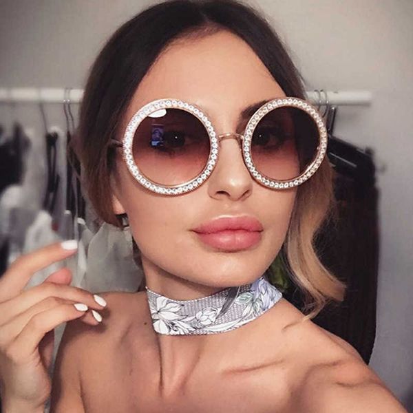 qpeclou vintage luxury diamond sunglasses women brand designer fashion metal round sun glasses female colorful shades 0508
qpeclou vintage luxury diamond sunglasses women brand designer fashion metal round sun glasses female colorful shades 0508