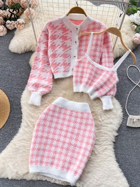 dress singreiny fashion plaid knitted three pieces suits autumn button cardigan mini camis+elastic short skirt women sweater sets, White
dress singreiny fashion plaid knitted three pieces suits autumn button cardigan mini camis+elastic short skirt women sweater sets, White