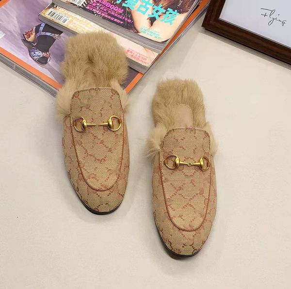 2022 designer women men fur slippers princeton loafers genuine leather mens scuffs womens chinese style embroidery casual flat slipper with, Black
2022 designer women men fur slippers princeton loafers genuine leather mens scuffs womens chinese style embroidery casual flat slipper with, Black