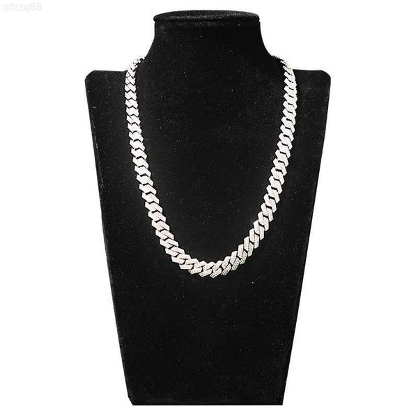 wholesale price hip-hop 925 silver and moissanite necklace punk necklace cuban chain ultra thick chain clavicle chain
wholesale price hip-hop 925 silver and moissanite necklace punk necklace cuban chain ultra thick chain clavicle chain