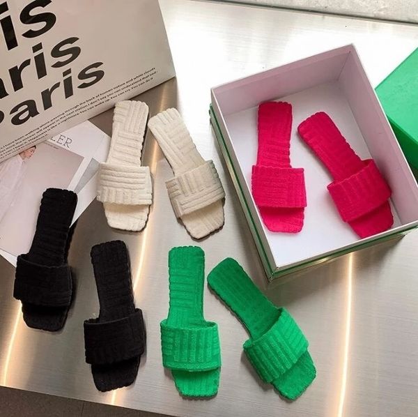 slippers towel pattern women slippers warm embossed big size slides home all-match sandals candy color flat shoes slippers 230509, Black
slippers towel pattern women slippers warm embossed big size slides home all-match sandals candy color flat shoes slippers 230509, Black