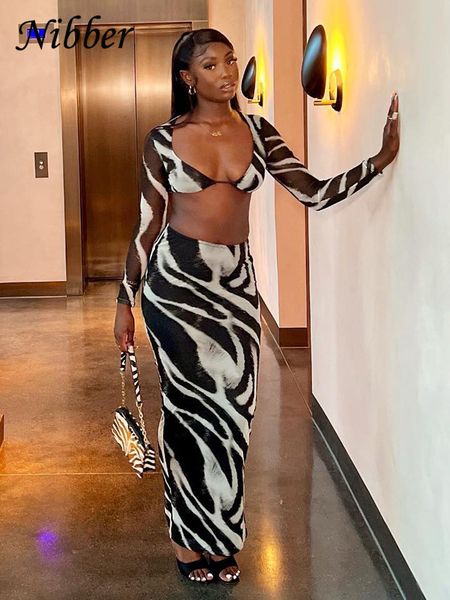 two piece dress nibber stripe set contrast color women's summer vneck pullover lowcut party tshirtslim bag hip skirt suit 230508, White
two piece dress nibber stripe set contrast color women's summer vneck pullover lowcut party tshirtslim bag hip skirt suit 230508, White