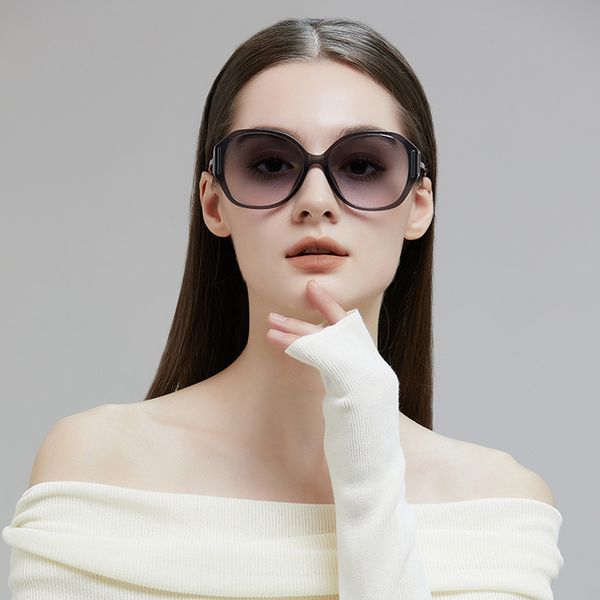 original design sunglasses ladies full frame sunglasses 2023 european style fashion men's anti-uv glasses uv400 polarized sunglasses, White;black
original design sunglasses ladies full frame sunglasses 2023 european style fashion men's anti-uv glasses uv400 polarized sunglasses, White;black
