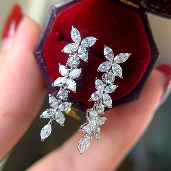 charm flower lab diamond gemstones dangle earring 925 sterling silver party wedding drop earrings for women birthday jewelry, Golden;silver
charm flower lab diamond gemstones dangle earring 925 sterling silver party wedding drop earrings for women birthday jewelry, Golden;silver