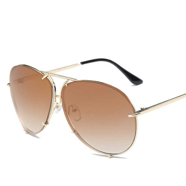 new ocean fashion glasses men and women lovers large frame sunglasses 265, White;black
new ocean fashion glasses men and women lovers large frame sunglasses 265, White;black