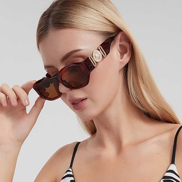 new trend fashionable personalized polygonal insets sunglasses for men and women 5375, White;black
new trend fashionable personalized polygonal insets sunglasses for men and women 5375, White;black
