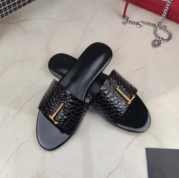 2023 new fashion women slipper sandals slides summer real leather platform flats shoes ladies beach slippers home, Black
2023 new fashion women slipper sandals slides summer real leather platform flats shoes ladies beach slippers home, Black