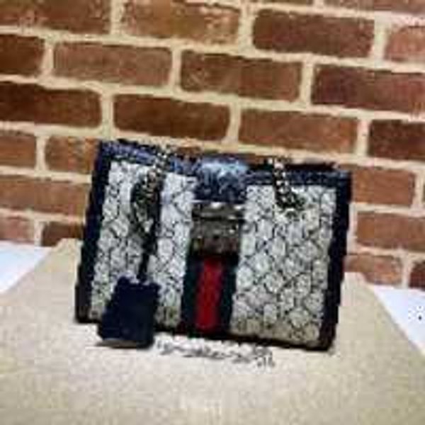 clothing luxury brand bags padlock series small shoulder 498156 men woman embossing handbag leather ophidia messenger dj2p, Black;white
clothing luxury brand bags padlock series small shoulder 498156 men woman embossing handbag leather ophidia messenger dj2p, Black;white