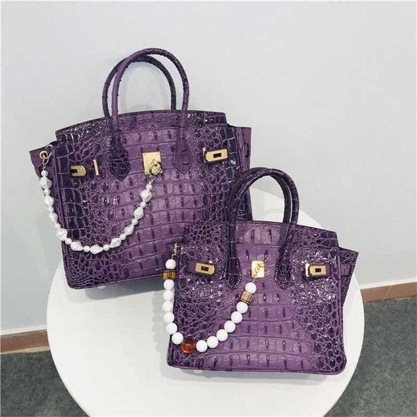 designer bag tote bag handbags crossbody bag new womens bag cowhide crocodile bone pattern crocodile back pattern bag handheld one shoulder
designer bag tote bag handbags crossbody bag new womens bag cowhide crocodile bone pattern crocodile back pattern bag handheld one shoulder