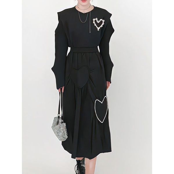 two piece dress french court 2023 autumn style design sense twopiece knitted splicing short sweater irregular skirt set 230508, White
two piece dress french court 2023 autumn style design sense twopiece knitted splicing short sweater irregular skirt set 230508, White