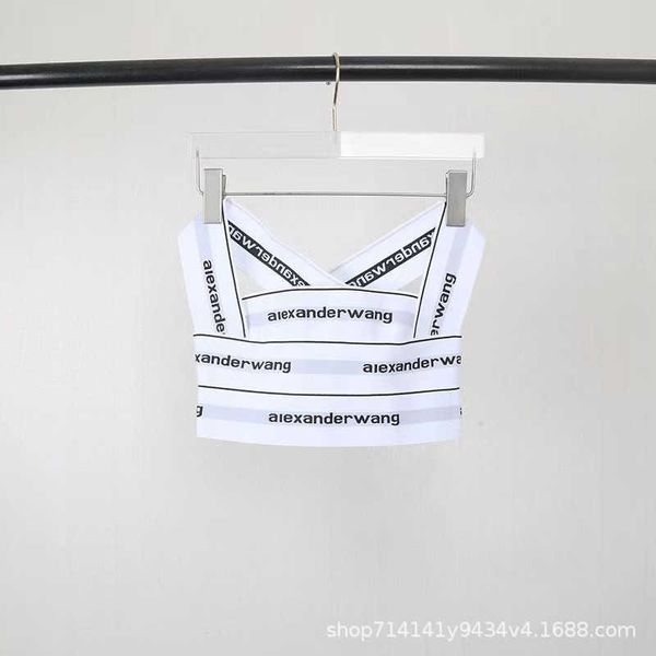 designer haute coutureaw king's new spring/summer 2023 spicy girls' letter print pattern wrapped chest sweet strap tank top, White
designer haute coutureaw king's new spring/summer 2023 spicy girls' letter print pattern wrapped chest sweet strap tank top, White