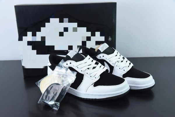 2023 brand name collaboration basketball shoes fragment x ts x jumpman 1 low og sp black white noir blanc girls boys outdoor designer sneake
2023 brand name collaboration basketball shoes fragment x ts x jumpman 1 low og sp black white noir blanc girls boys outdoor designer sneake