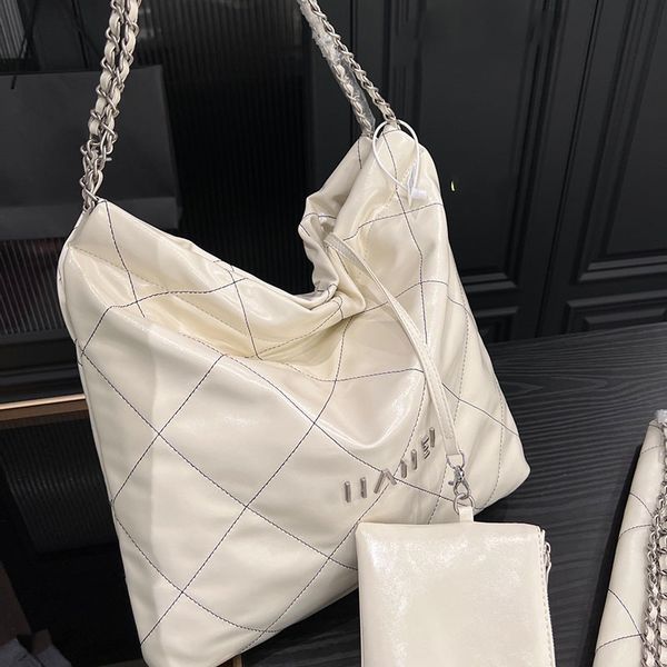 womens classic oil wax shopper tote 22 shopping bags black white black-gold white-silver metal hardware matelasse chain shoulder handbags wi
womens classic oil wax shopper tote 22 shopping bags black white black-gold white-silver metal hardware matelasse chain shoulder handbags wi