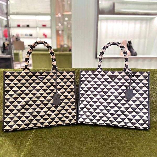 crossbody 3 size symbole luxury triangle bag hobo man prad clutch shoulder bags women's handbag weekend travel tote plain canvas design
crossbody 3 size symbole luxury triangle bag hobo man prad clutch shoulder bags women's handbag weekend travel tote plain canvas design