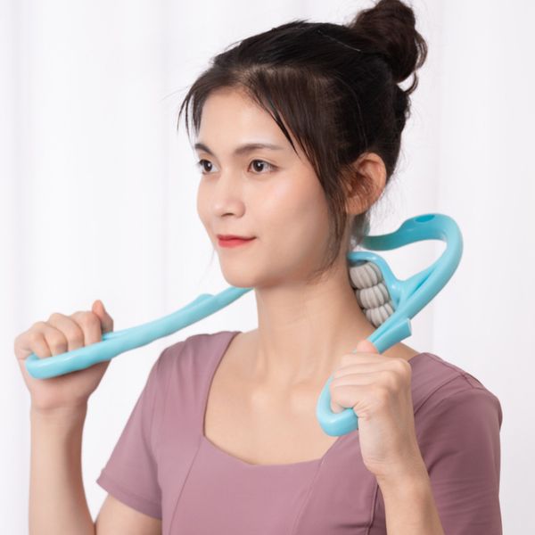 massaging neck pillowws massager roller cervical spine swan shape sixwheel pressing manual massage health care 230508
massaging neck pillowws massager roller cervical spine swan shape sixwheel pressing manual massage health care 230508