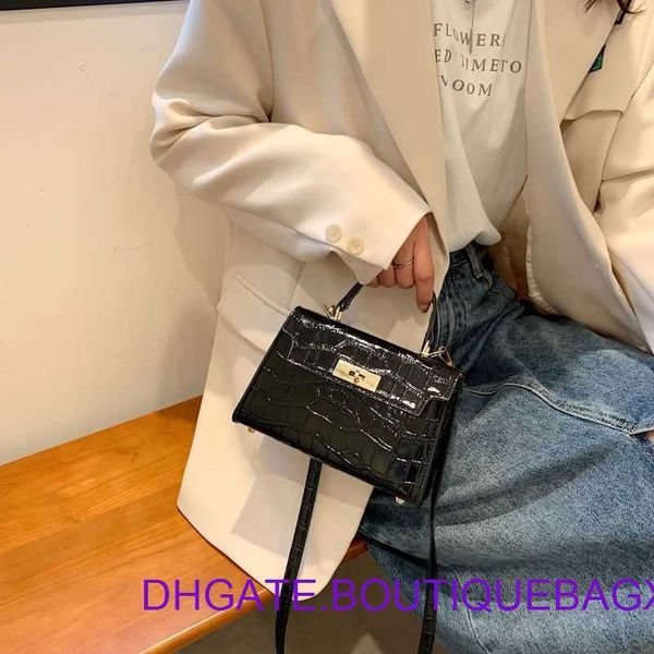 designer hremm kelyss evening bags for outlet crossbody bag highend light and luxurious small womens 2023 new trendy fashionable portable 20
designer hremm kelyss evening bags for outlet crossbody bag highend light and luxurious small womens 2023 new trendy fashionable portable 20