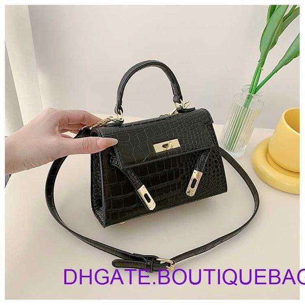 designer hremm kelys's bags for sale spring and summer new fashion versatile trend crocodile pattern single shoulder oblique cross hand
designer hremm kelys's bags for sale spring and summer new fashion versatile trend crocodile pattern single shoulder oblique cross hand