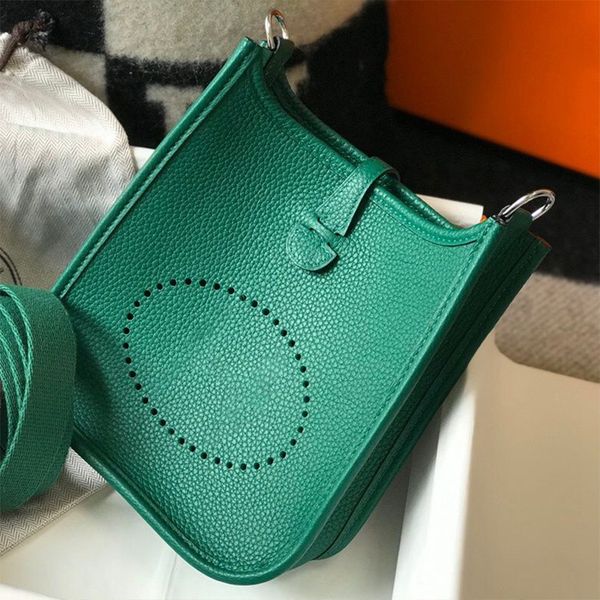 luxury designer crossbody shoulder bags handbag genuine leather cowhide handbag mini totes hollow out tote bag evelyne purses women wallet
luxury designer crossbody shoulder bags handbag genuine leather cowhide handbag mini totes hollow out tote bag evelyne purses women wallet